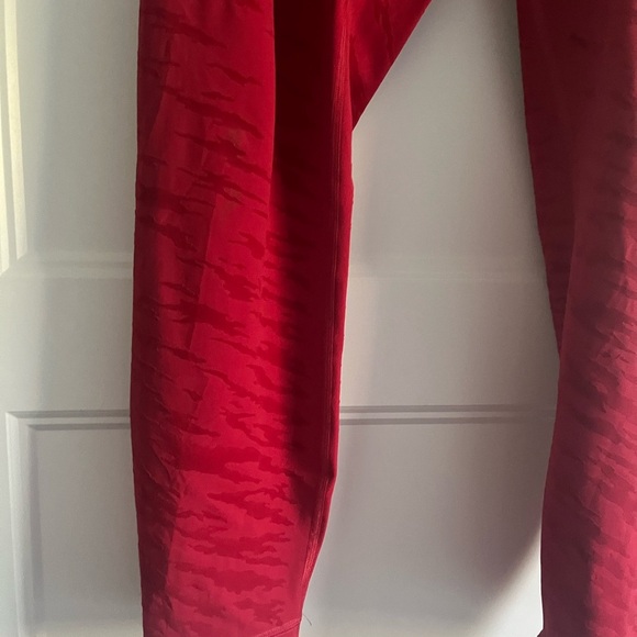 Lululemon Women's Lunar New Year Wunder Under High-Rise Tight 25" Size 12 - Picture 3 of 14